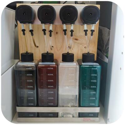 Металлический держатель Chihiros Dosing Container Holder для контейнеров удобрений 4×450 мл